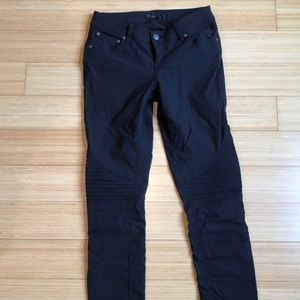 Prana Brenna Pant